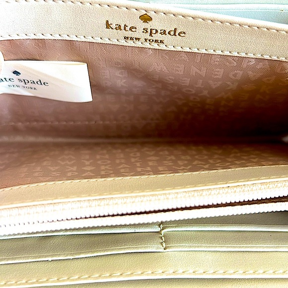 Kate Spade Wallet/Wristlet&tagPatentBlack&Red EyeCatching.PristineInterior.Roomy - Picture 3 of 9